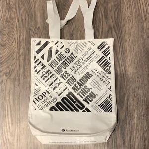 Lululemon lunch bag